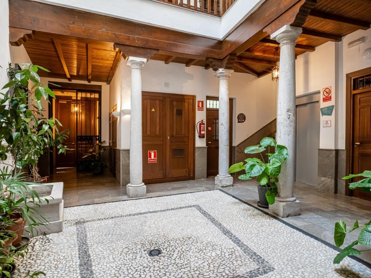 Limehome Granada Calle Santa Ana Exteriér fotografie
